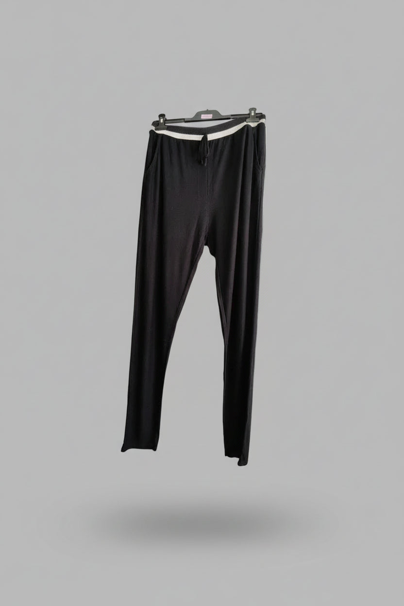 Pantalon noir Lunender