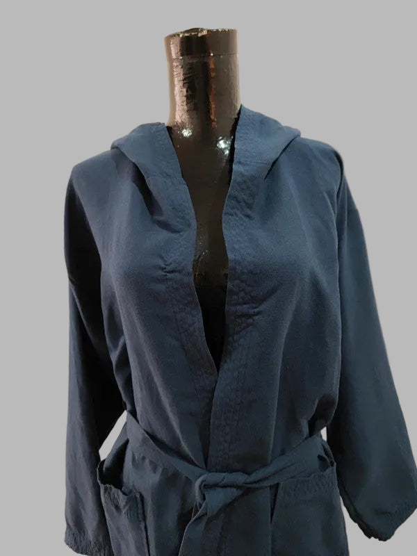 Bata / kimono con capucha