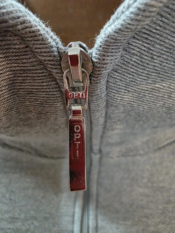 grauer Pullover von Dockers