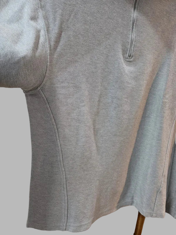 grauer Pullover von Dockers