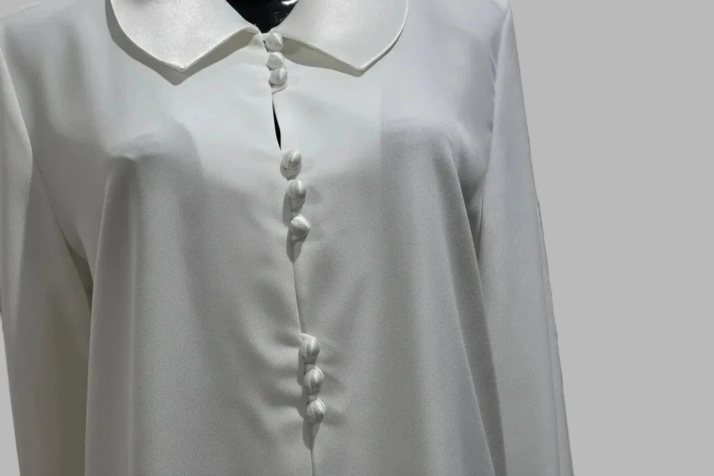 Vintage Blusa vintage blanca con cuello Peter Pan, Talla M