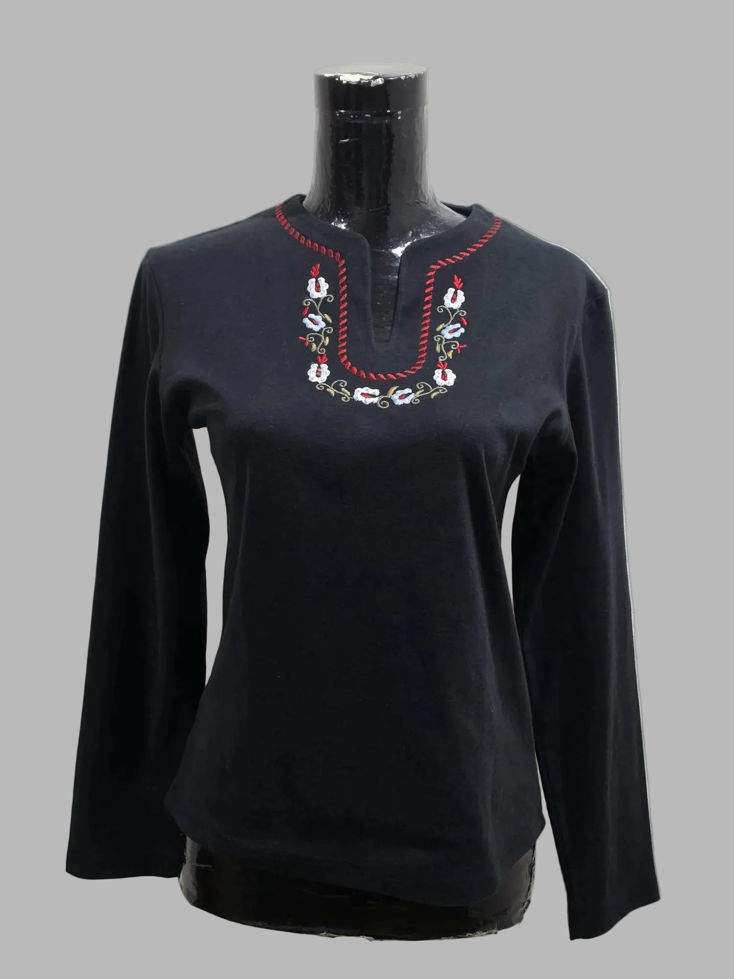 Camiseta estilo folclórica, Talla L