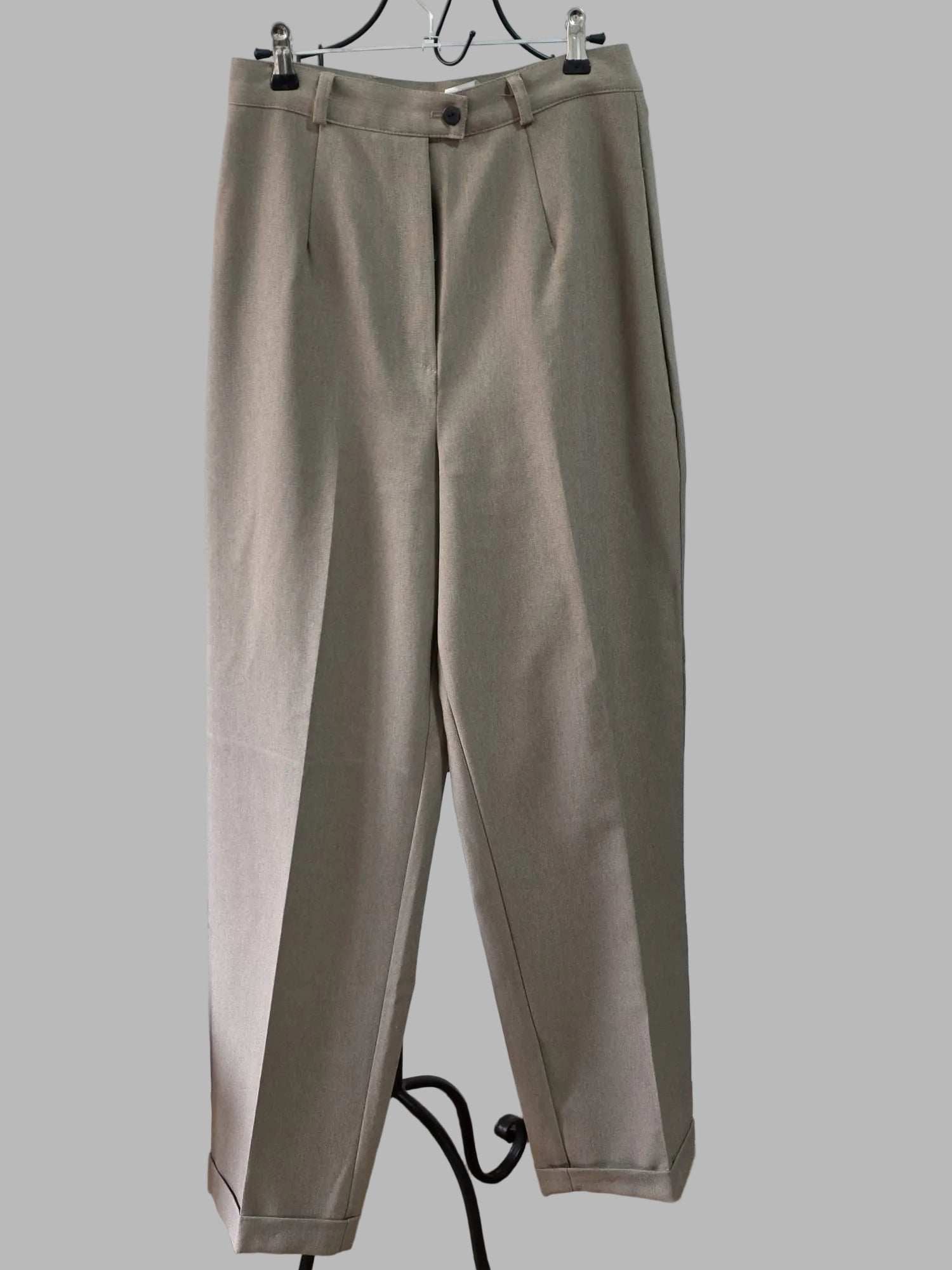 Maßgeschneiderte Bundfaltenhose, Größe 38