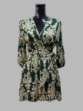 Grünes und cremefarbenes Kleid von Maddelton