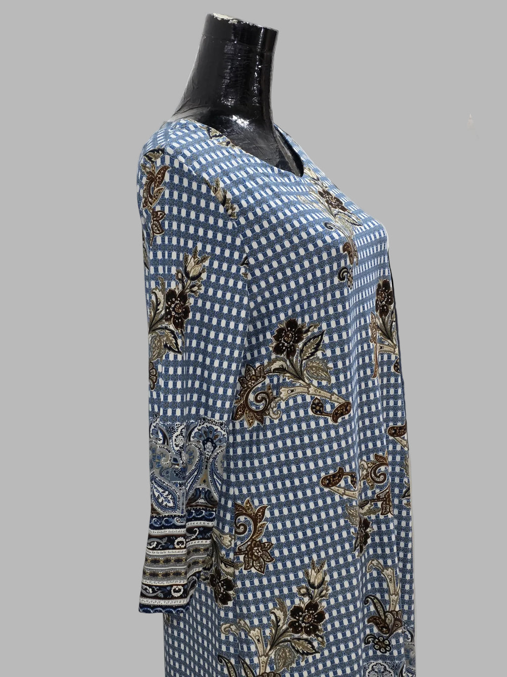 Kleid mit Blumenmuster in Braun