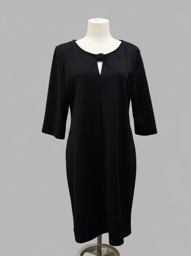 Robe noire de Festa