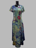 Kleid mit Blumenmuster
