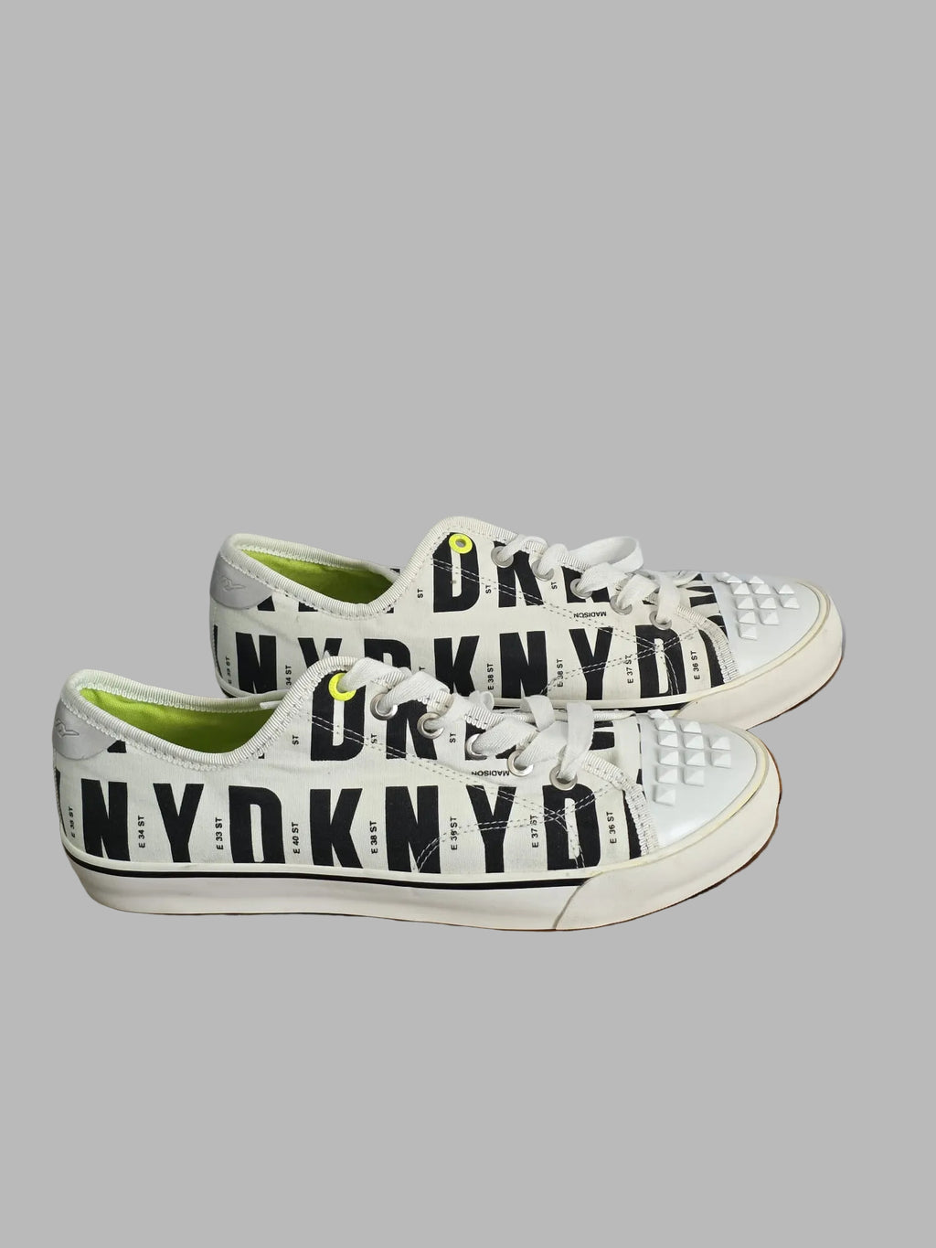 Zapatillas blancas de DKNY