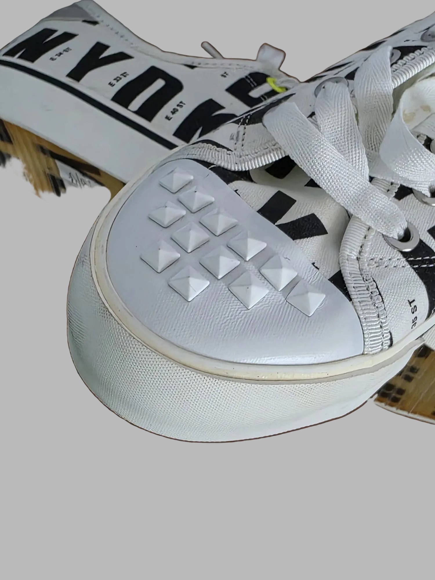 Zapatillas blancas de DKNY