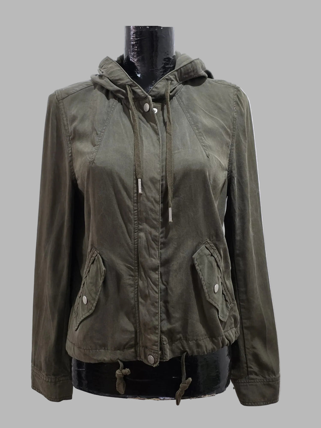 veste à capuche divisée