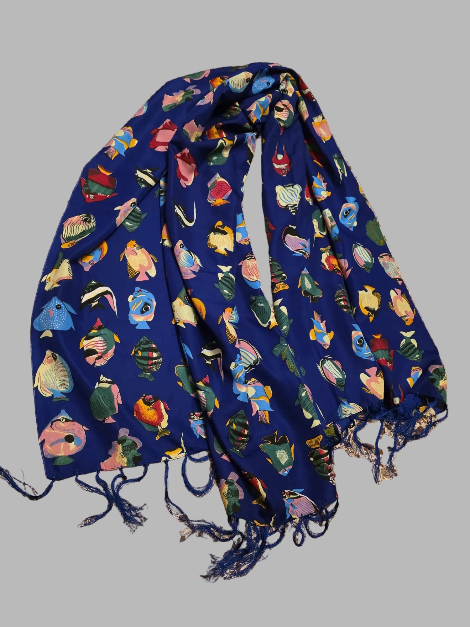 Seidiges Strand-Pareo mit Fischmuster