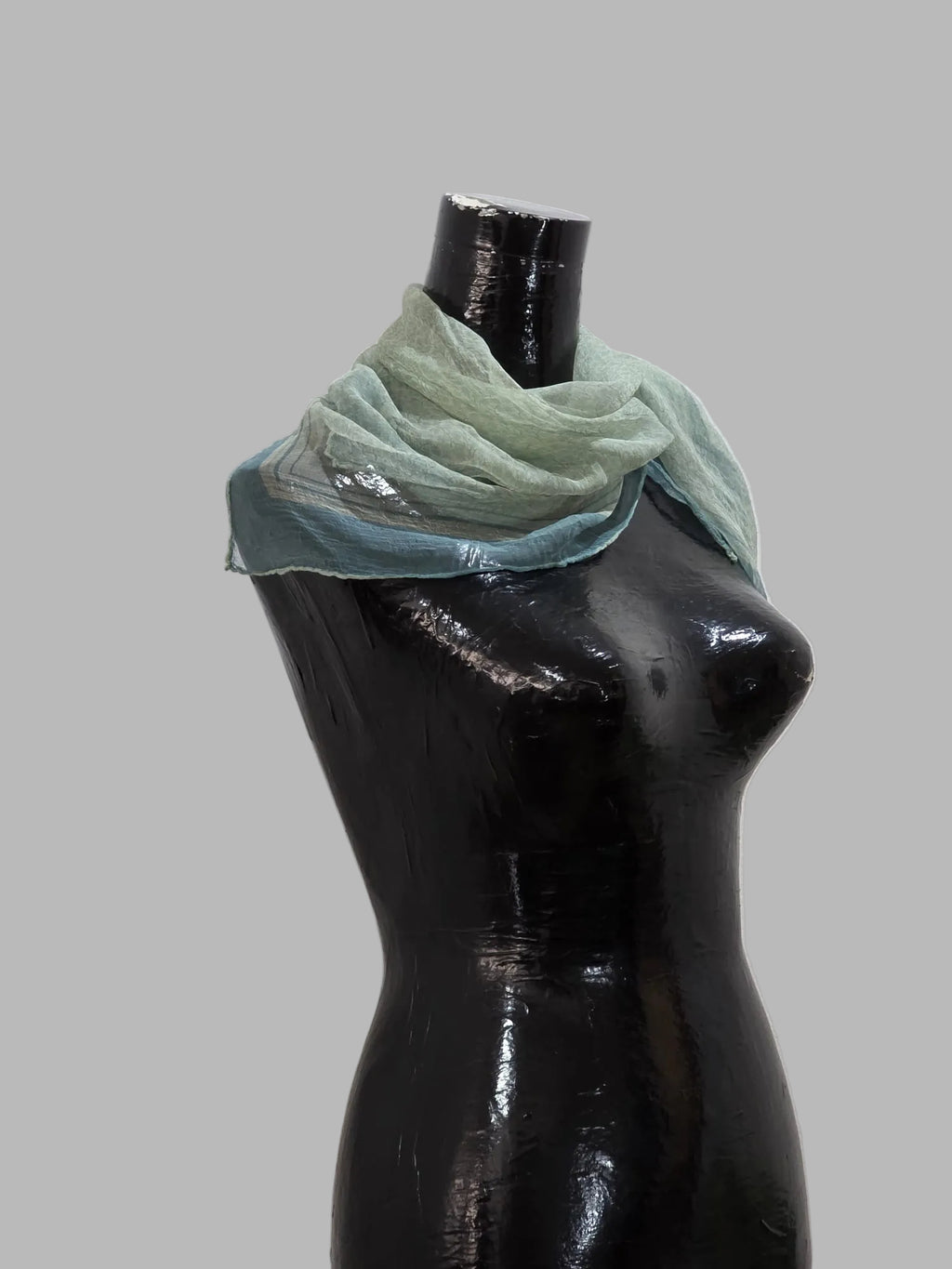 Pañuelo de cuello de seda