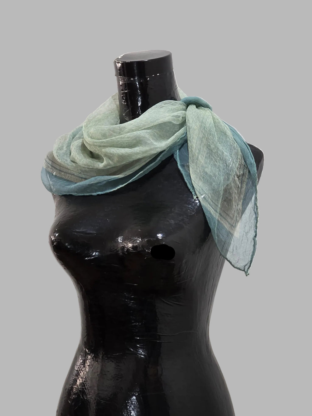Pañuelo de cuello de seda