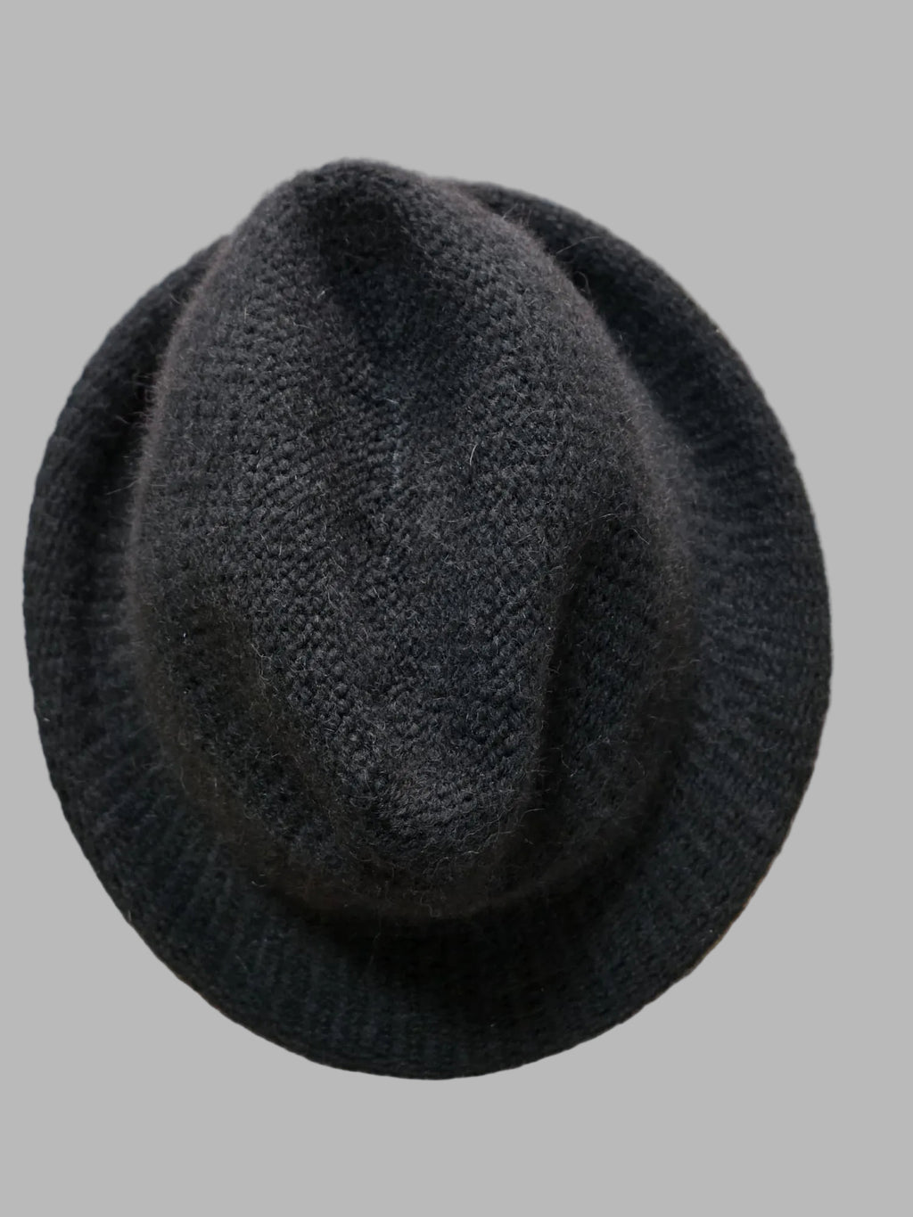 Gorro negro de El Corte Inglés