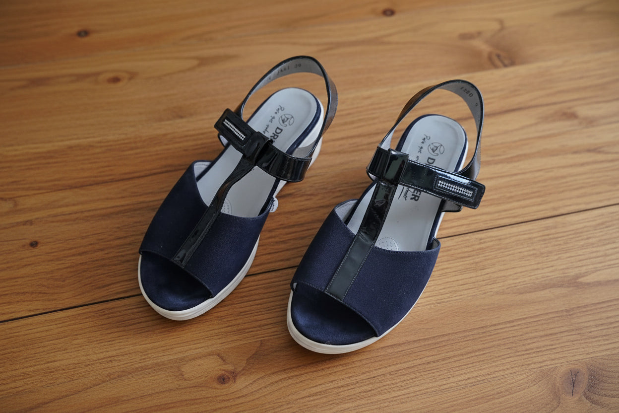 Sandalias azul marino de Drucker