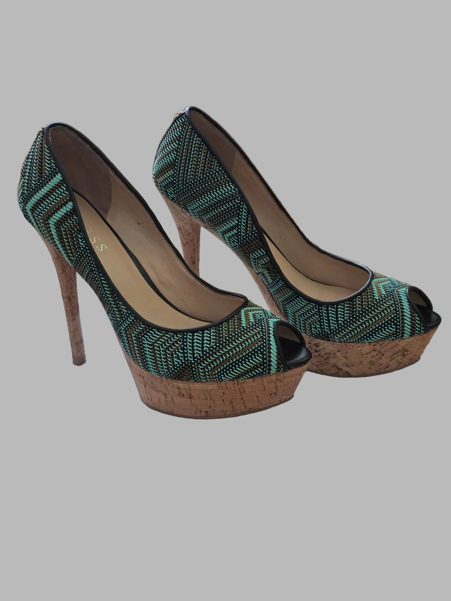 Zapatos tacón peep-toe de Guess