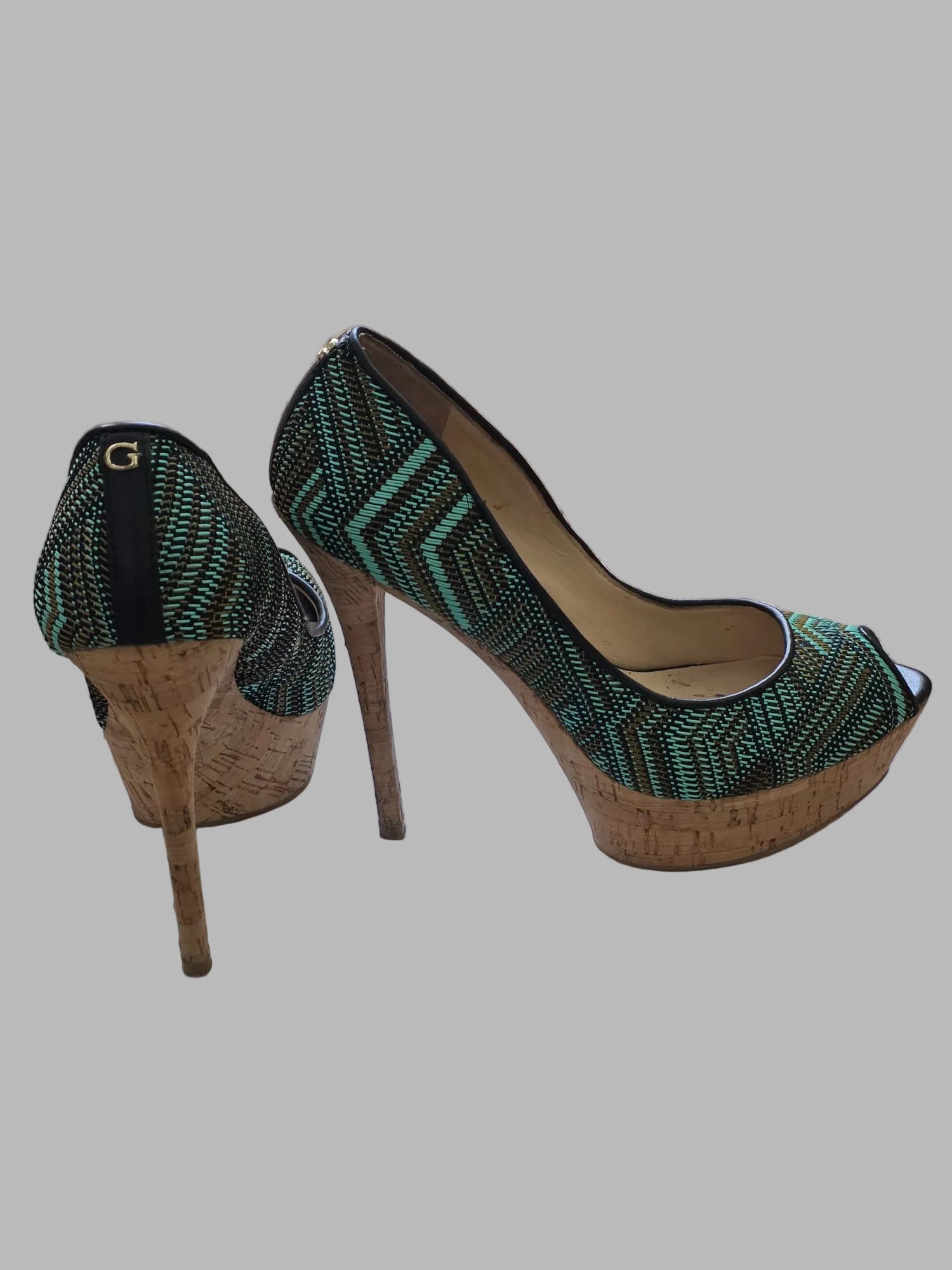 Zapatos tacón peep-toe de Guess