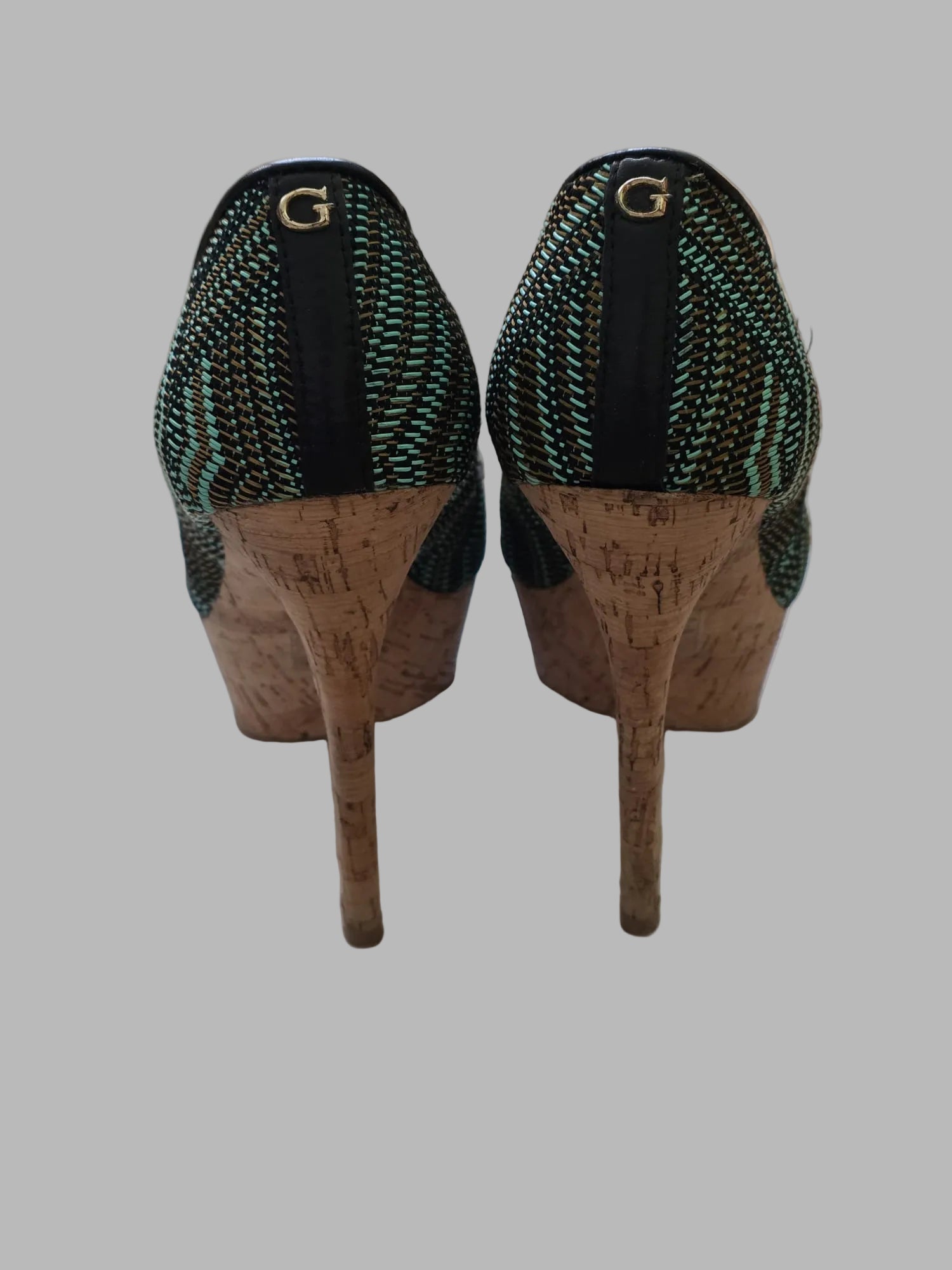 Zapatos tacón peep-toe de Guess