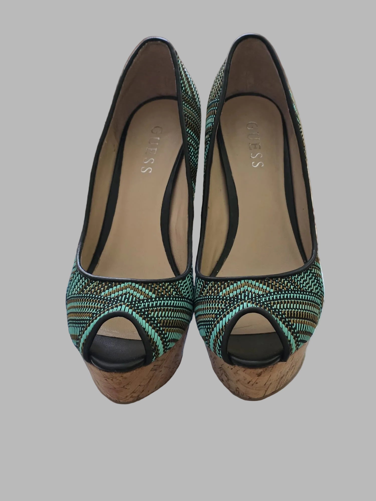 Zapatos tacón peep-toe de Guess