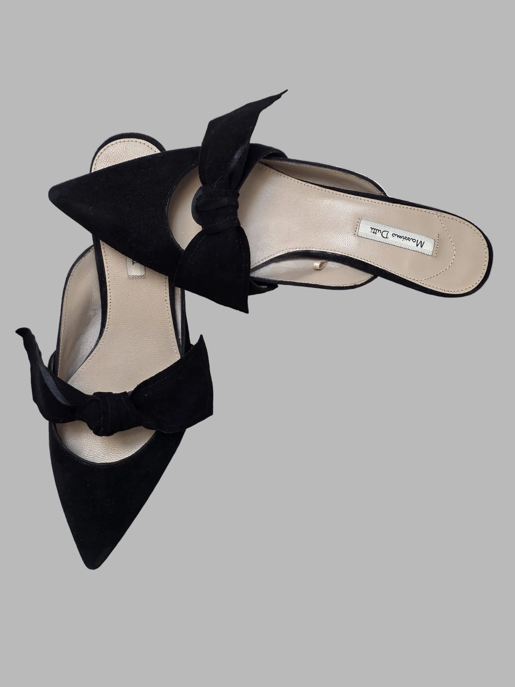 Zapatos negros mule de Massimo Dutti