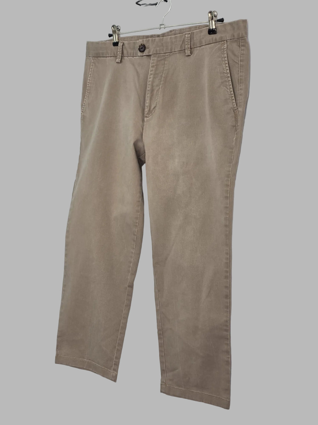 Pantalón beige casual