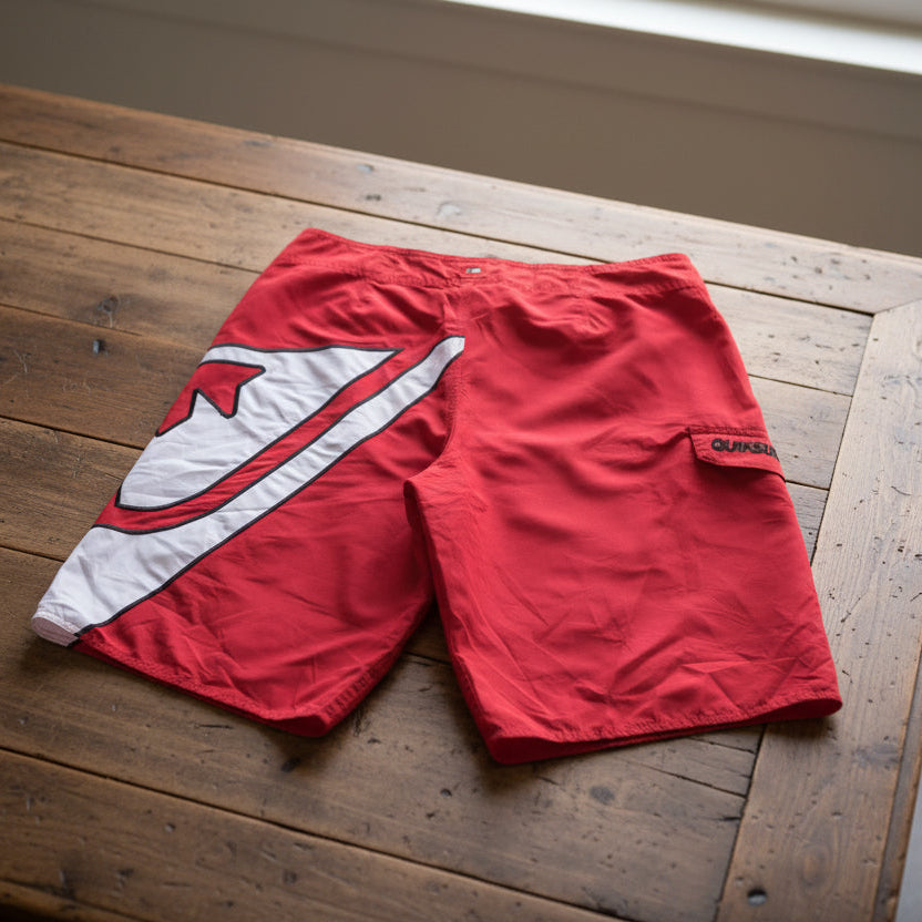 Rote Quiksilver Retro-Badehose für Herren