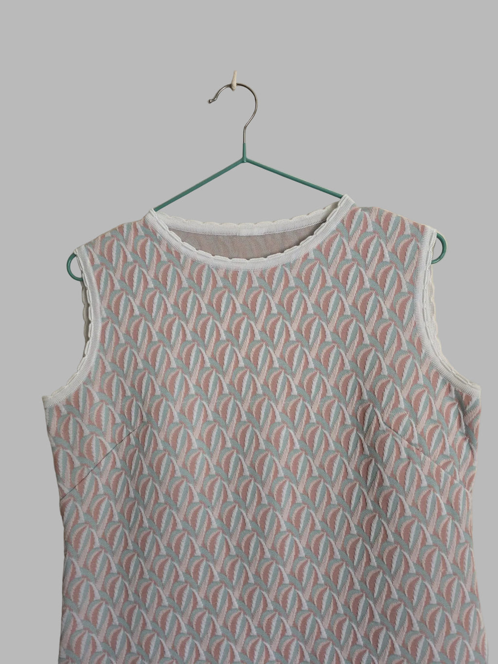Vestido sin mangas retro