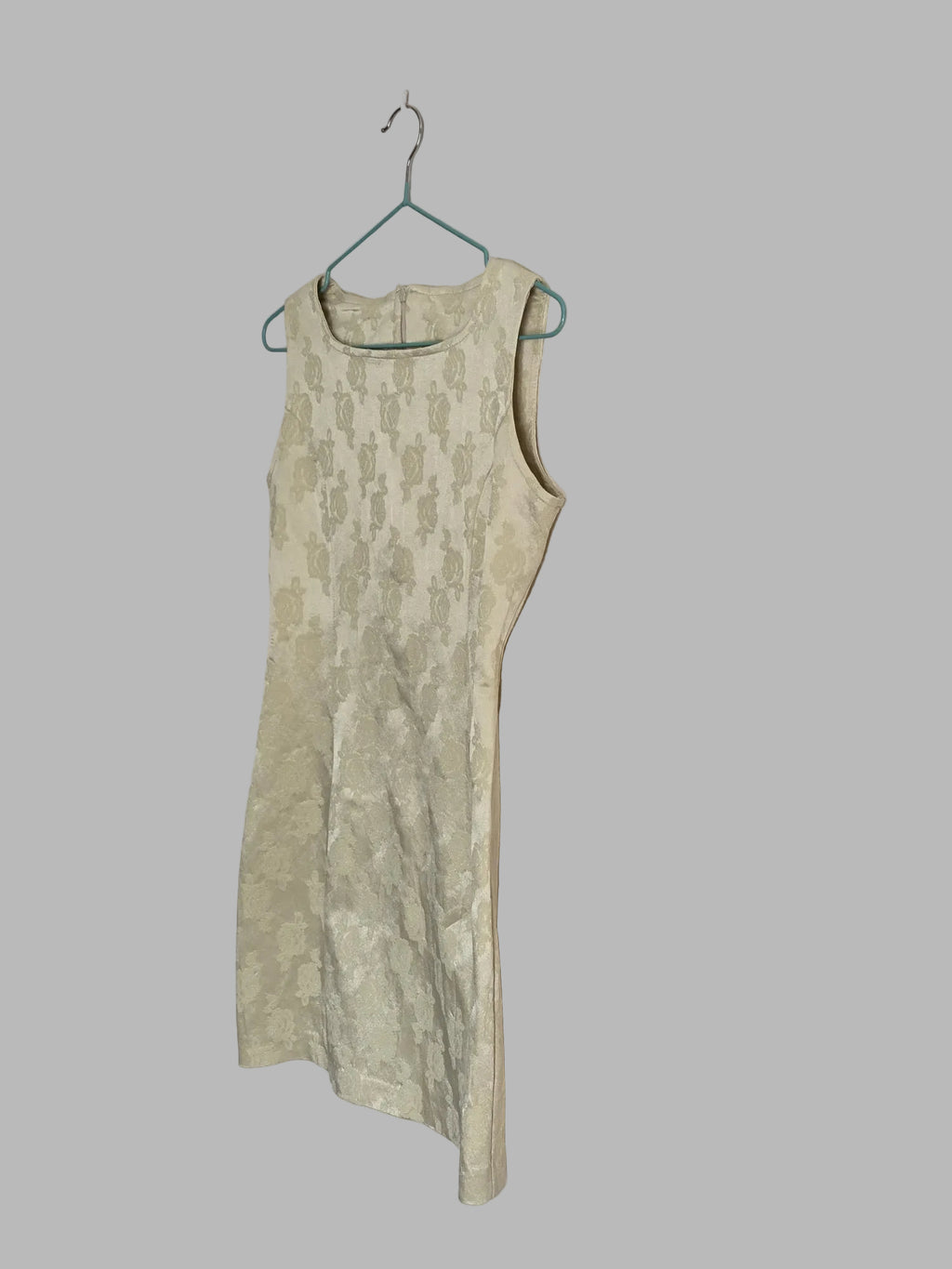 Geblümtes Vintage-Reliefkleid