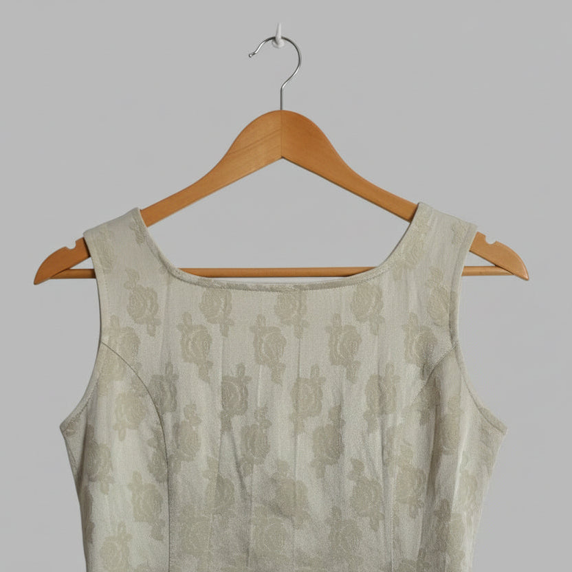 Geblümtes Vintage-Reliefkleid