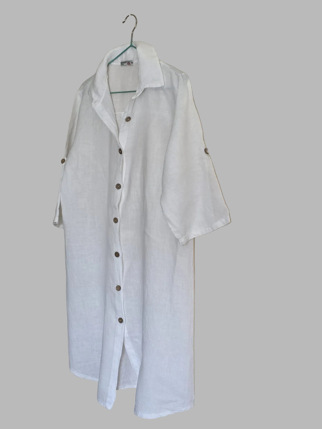 Hemdblusenkleid aus Leinen in Weiß