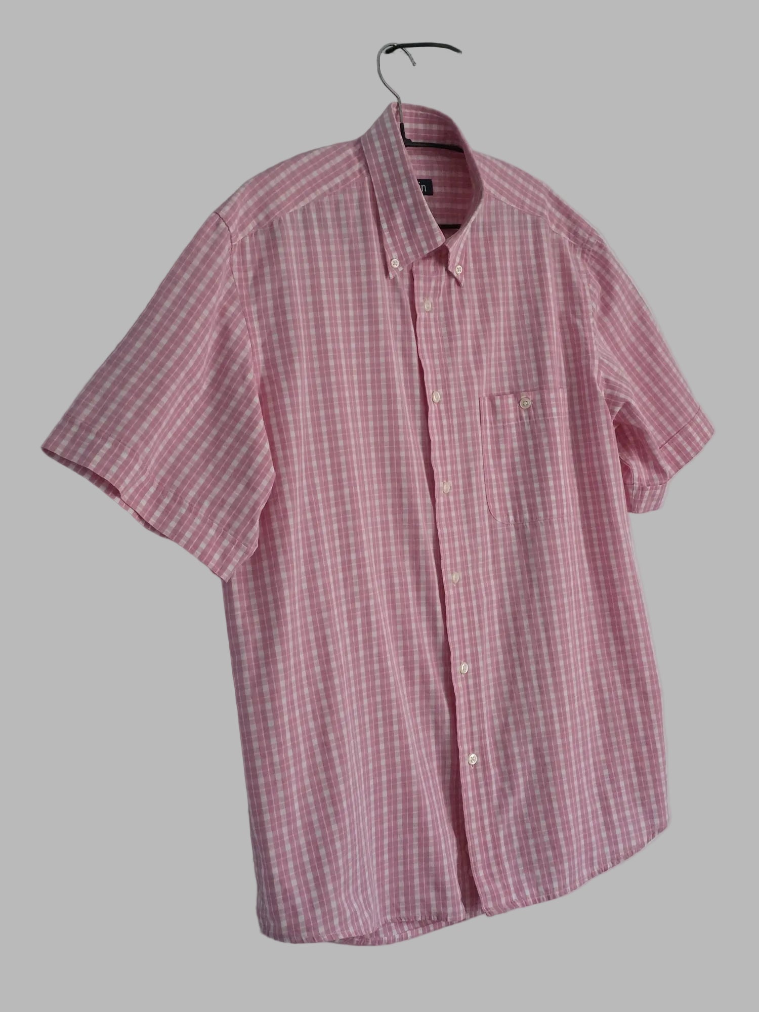 Chemise à carreaux rose de Dustin