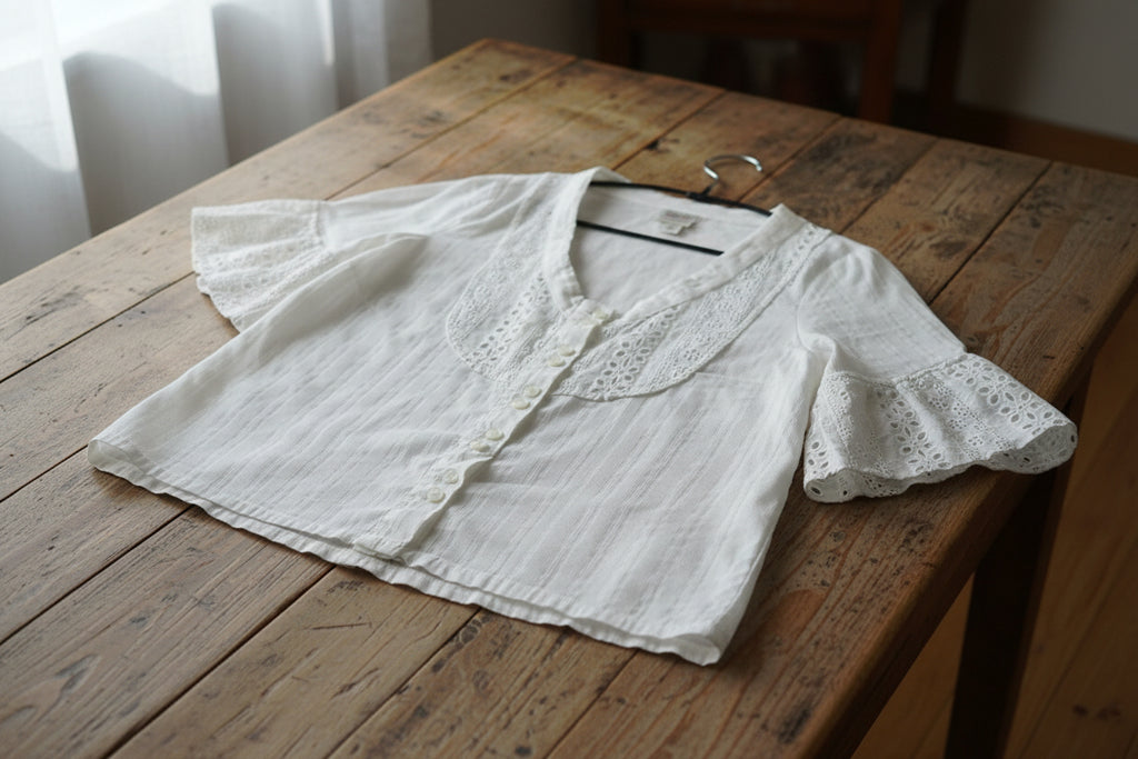 Chemisier blanc romantique vintage