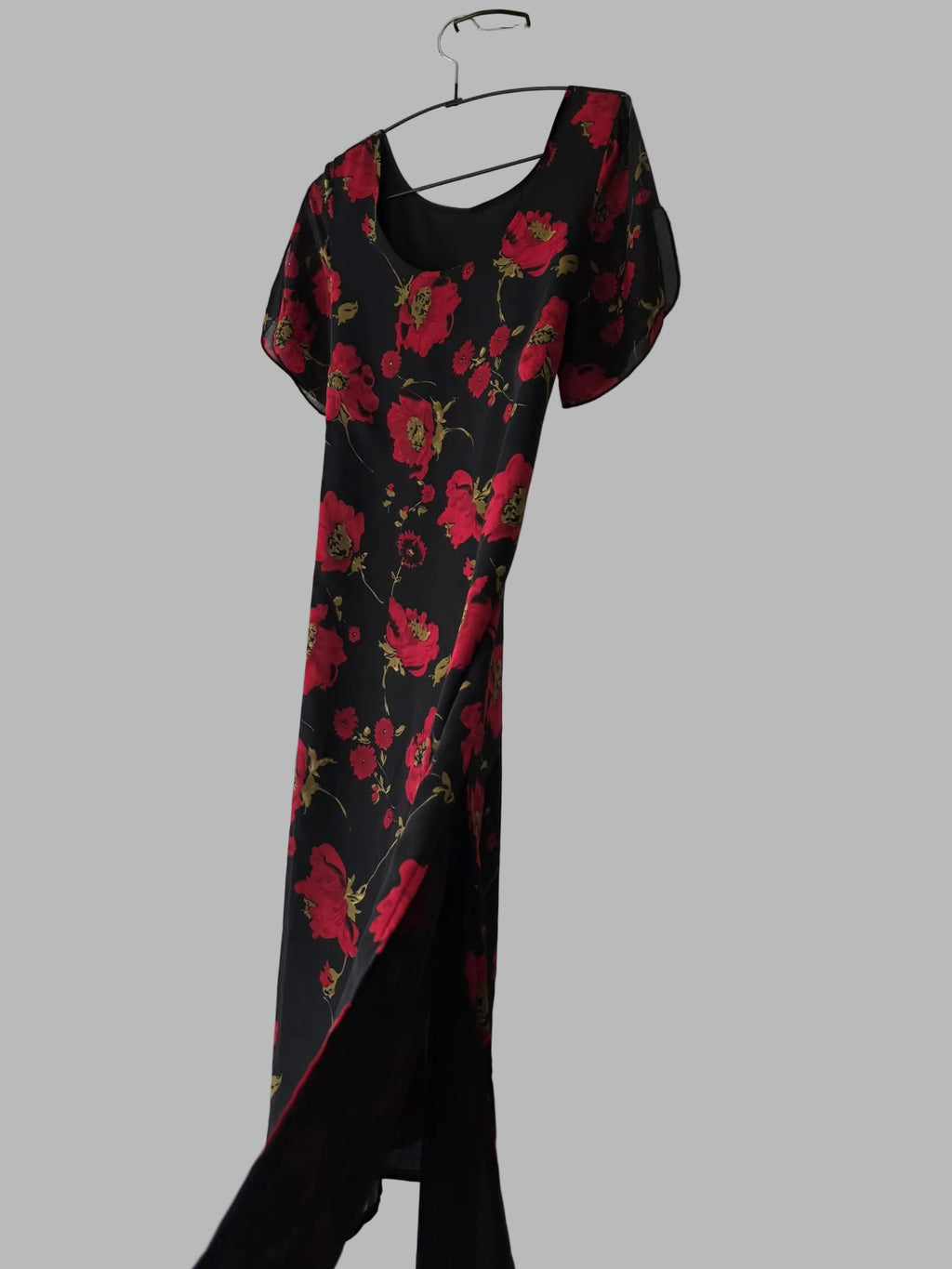 Vintagekleid mit großen Blumen