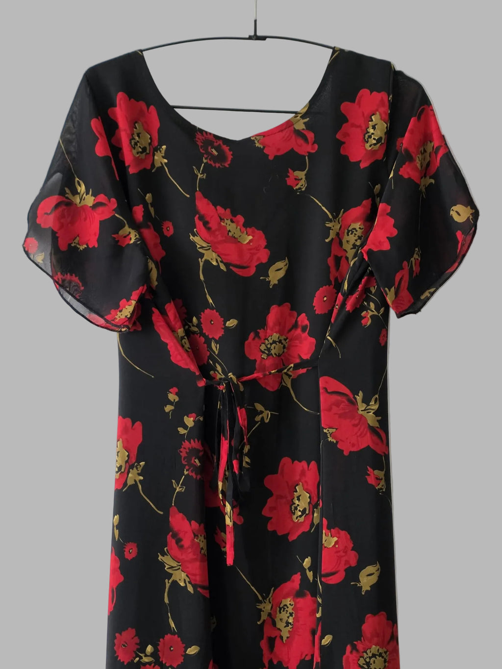 Vintagekleid mit großen Blumen