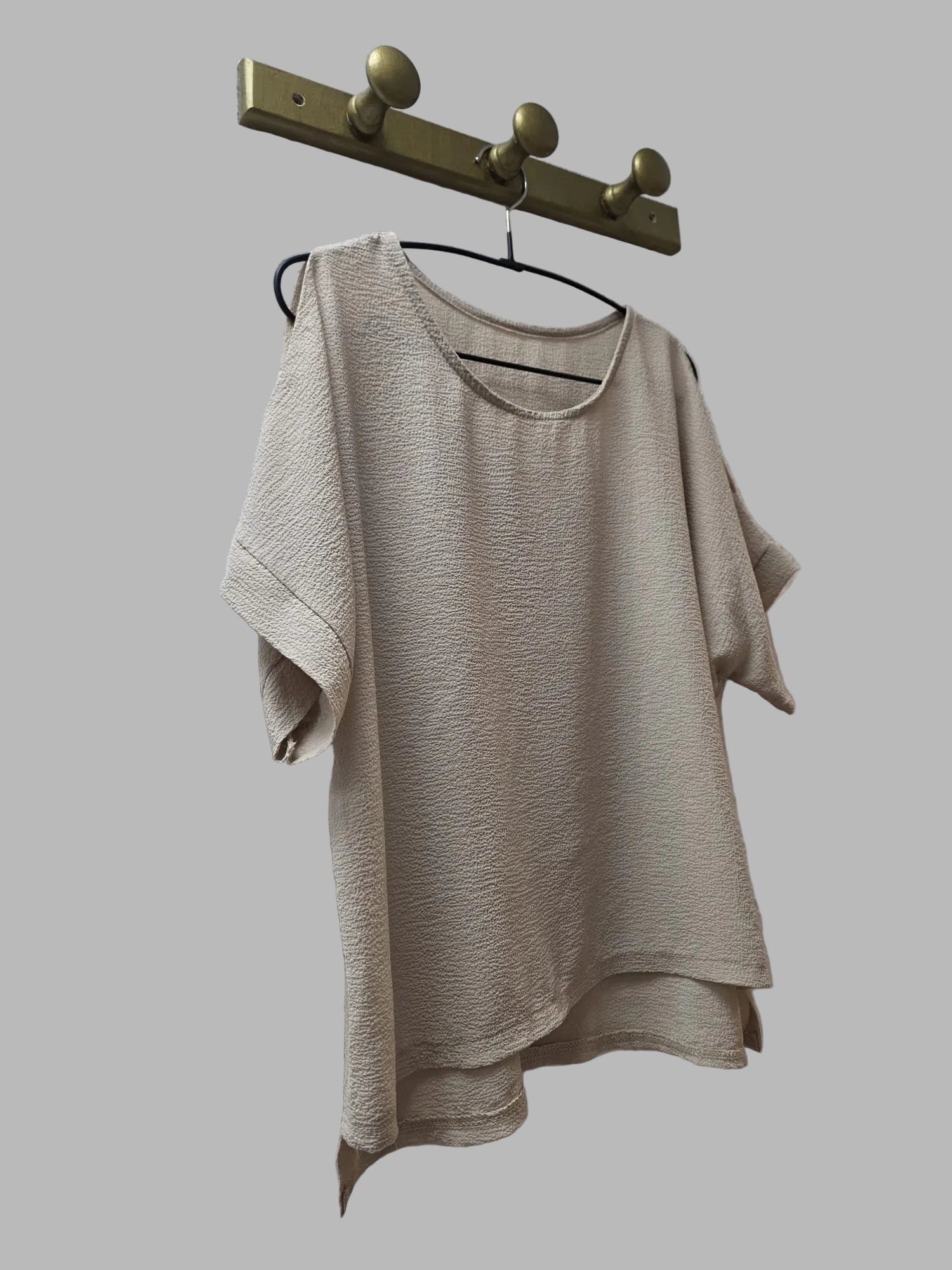 Blusa de manga corta beige