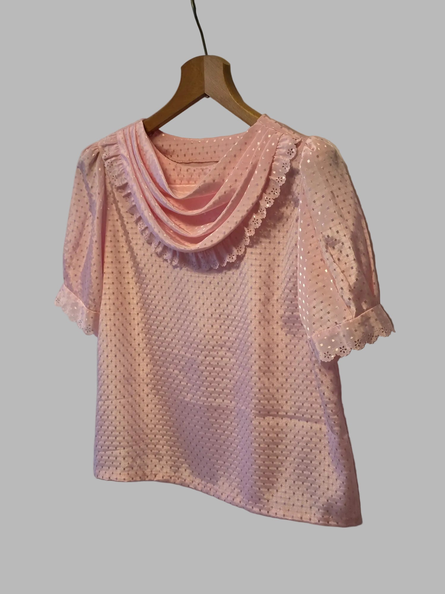 Blusa vintage rosa satinada