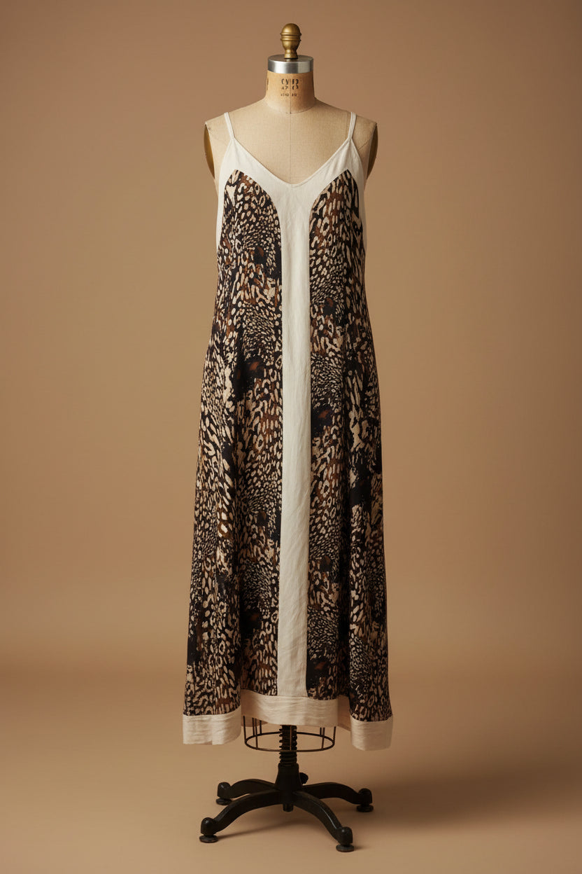 Robe longue à bretelles tons terre