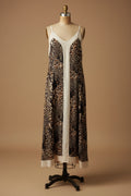 Robe longue à bretelles tons terre