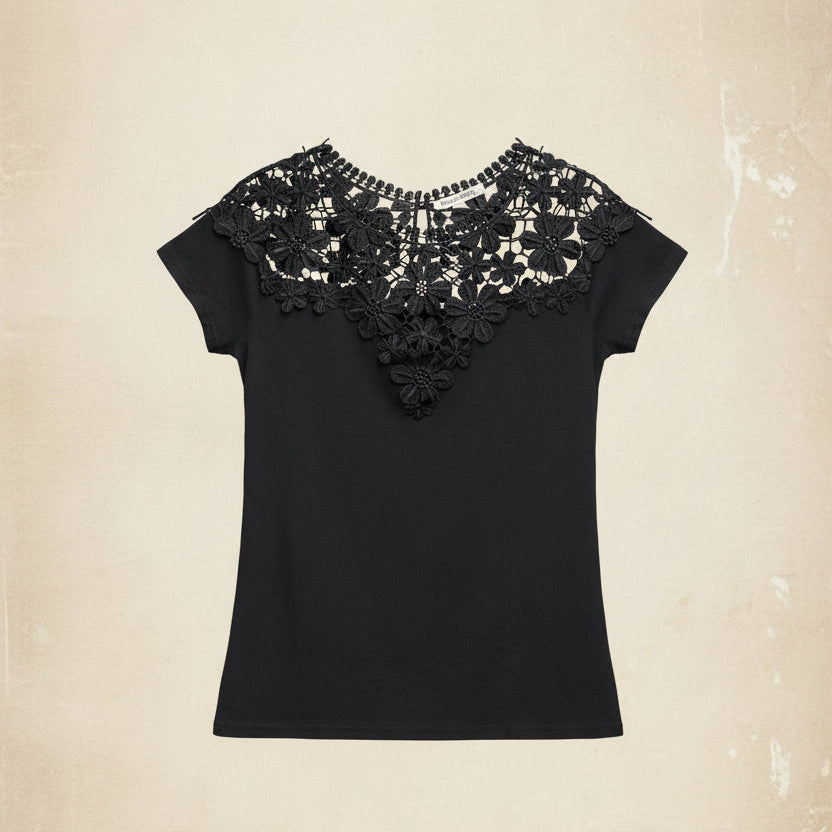 Camiseta con aplique de encaje de Foresta Bella