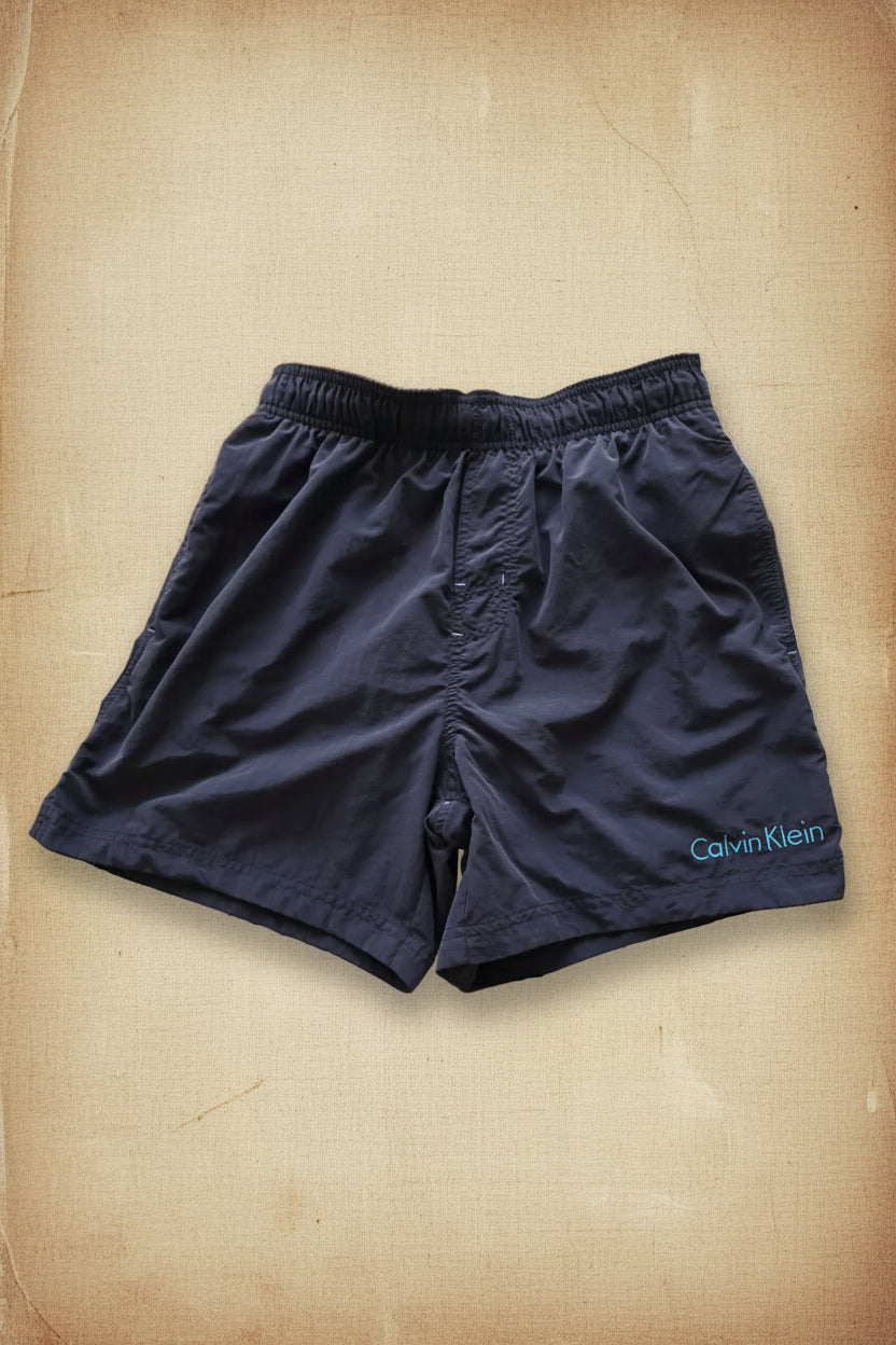 Kurze Badeshorts von Calvin Klein