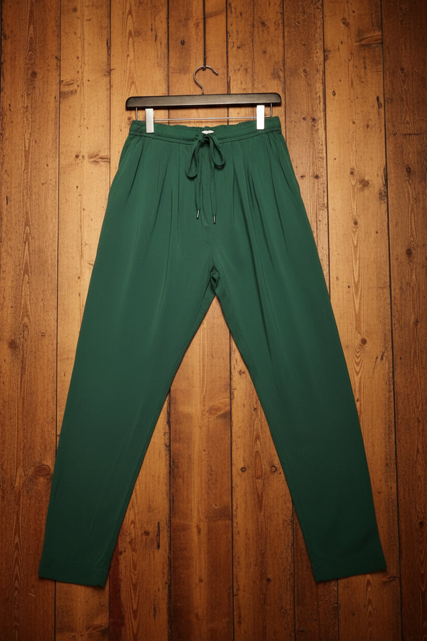 Pantalón verde de Oysho