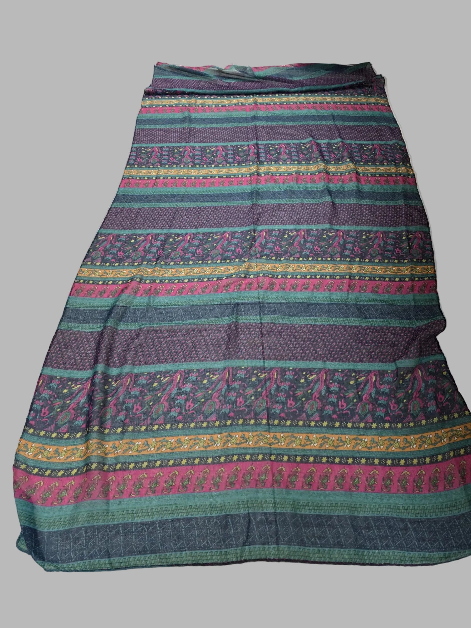 Fular maxi estampado étnico