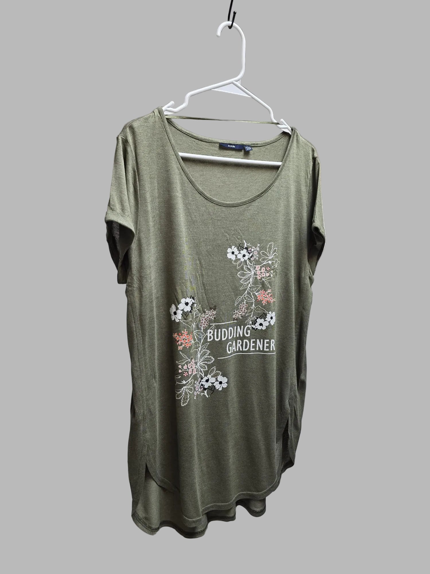 Langes T-Shirt in Olivgrün