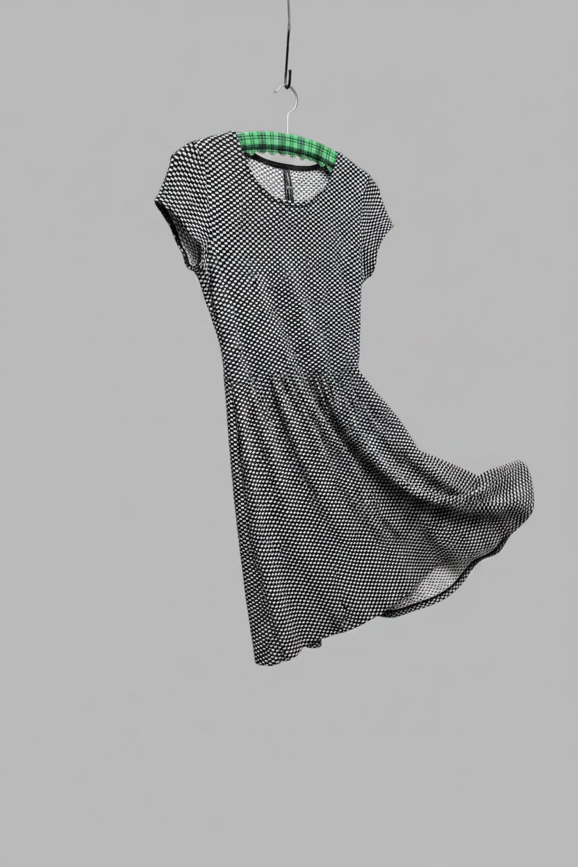 Kleid von Stradivarius