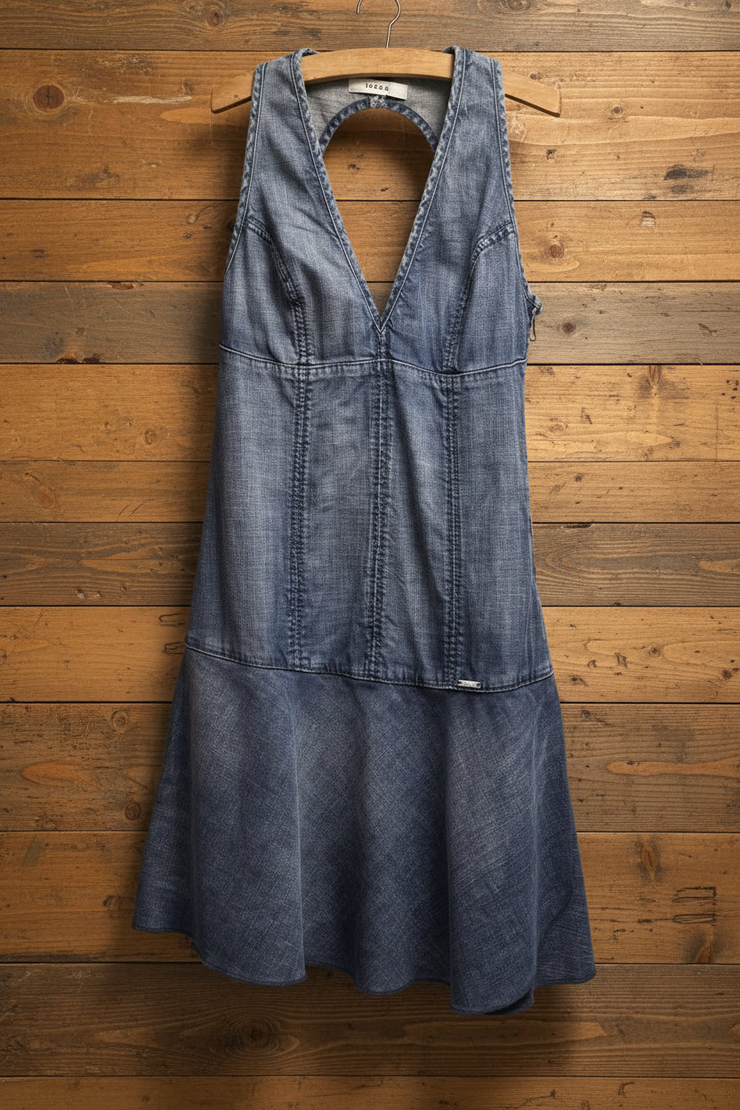 Vestido vaquero corto de la firma italiana Kocca