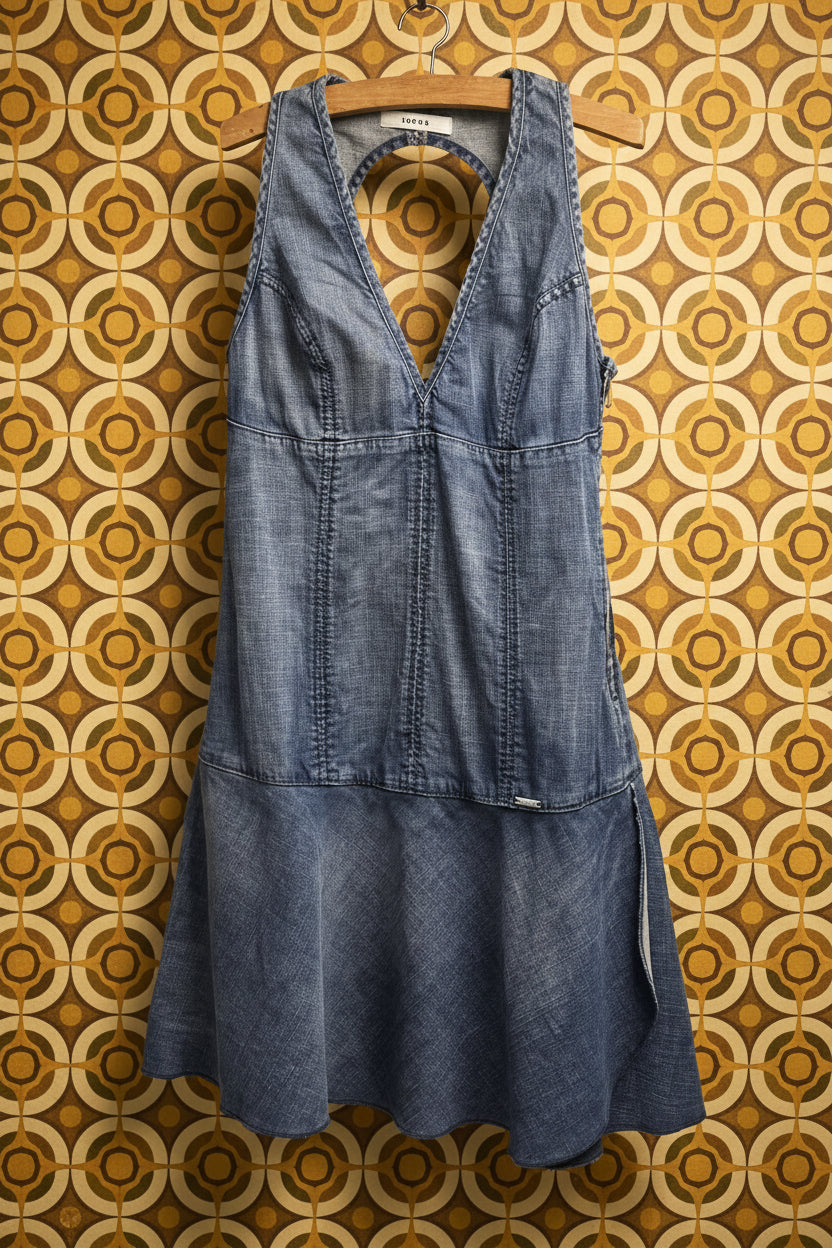 Vestido vaquero corto de la firma italiana Kocca
