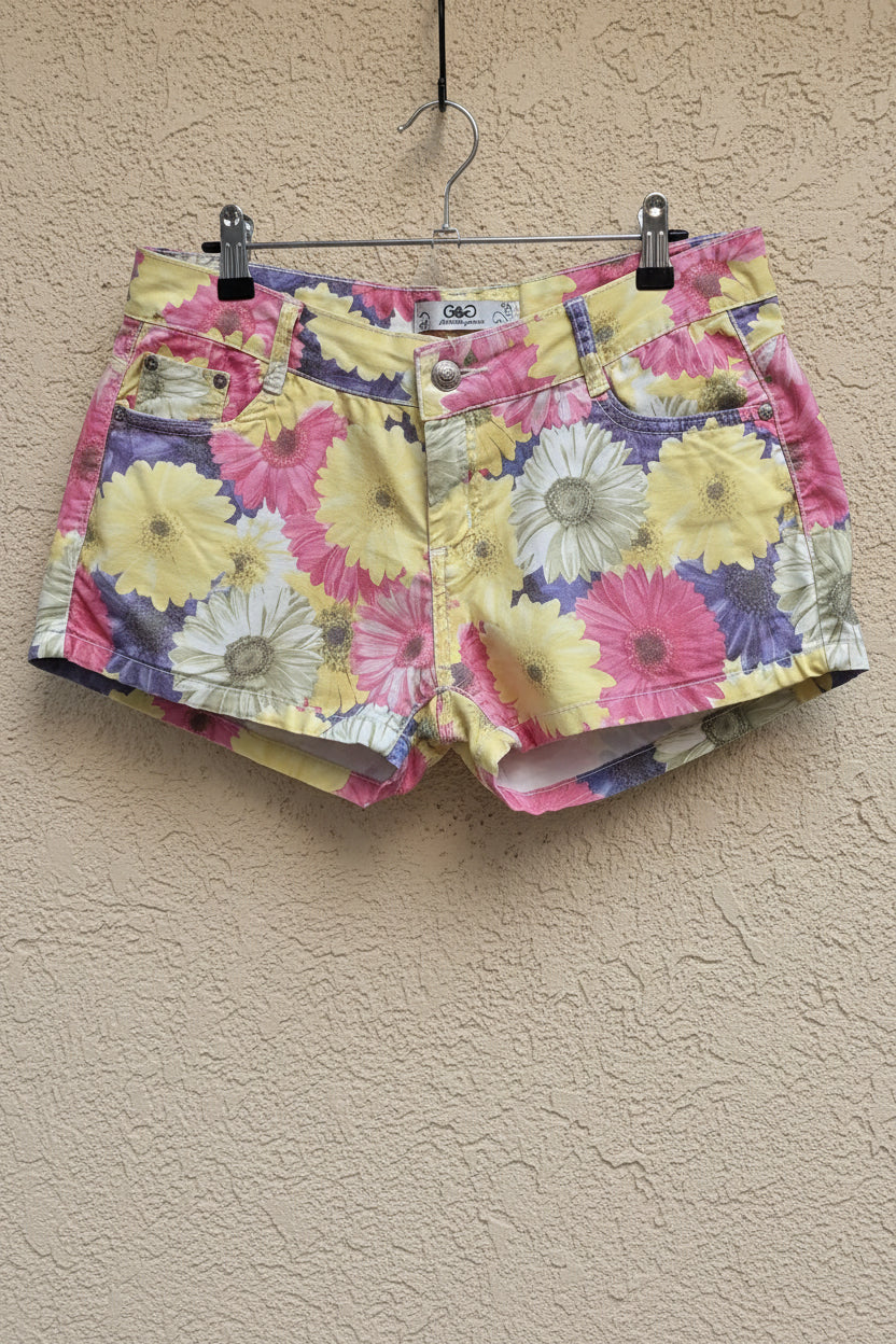 Pantalón corto vintage estampado floral