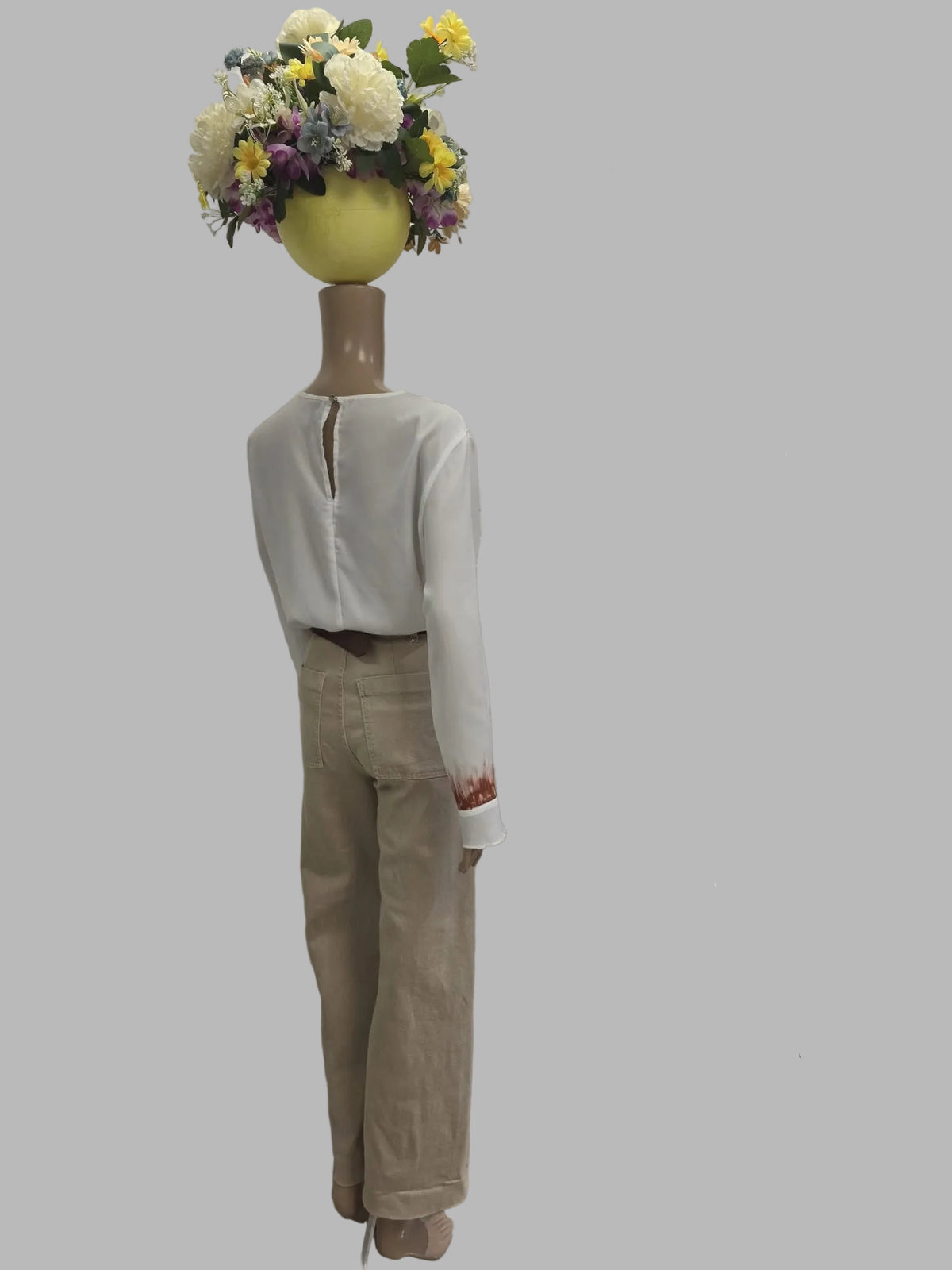 Pantalón vaquero beige Zara