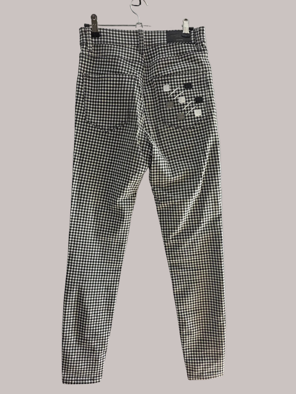 Handbemahnte Stradivarius-Hose mit Karomuster, Größe 36